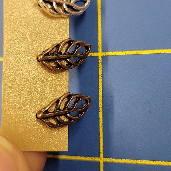 Bronze Tone & Silver Tone Stud Earrings Leaf Set of 2 - Picture 2 of 3